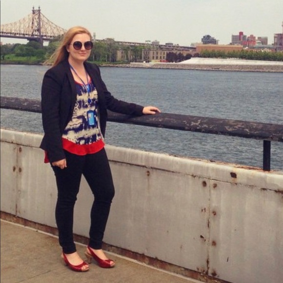 Sheer patterned sleeveless tunic - Picture 6 of 6